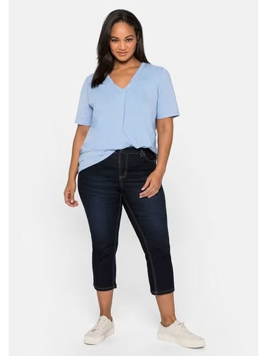 Slim Fit Capri Jeans – Stretch Cotton Denim with Classic 5-Pocket Design